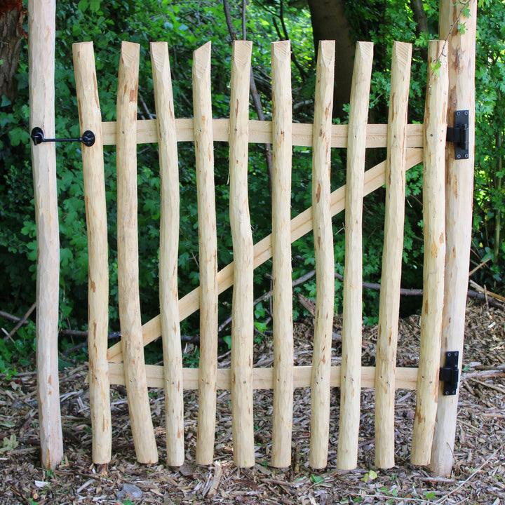 Black Cast Iron Gate Hinge and Latch Set – Heavy Duty Hardware for Wooden Garden & Picket Gates Home & Garden Prestige Wicker 