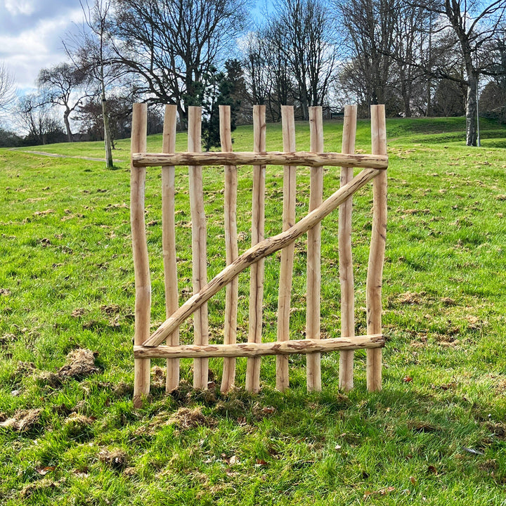 Hazel Wood Picket Gate Gardening Prestige Wicker 