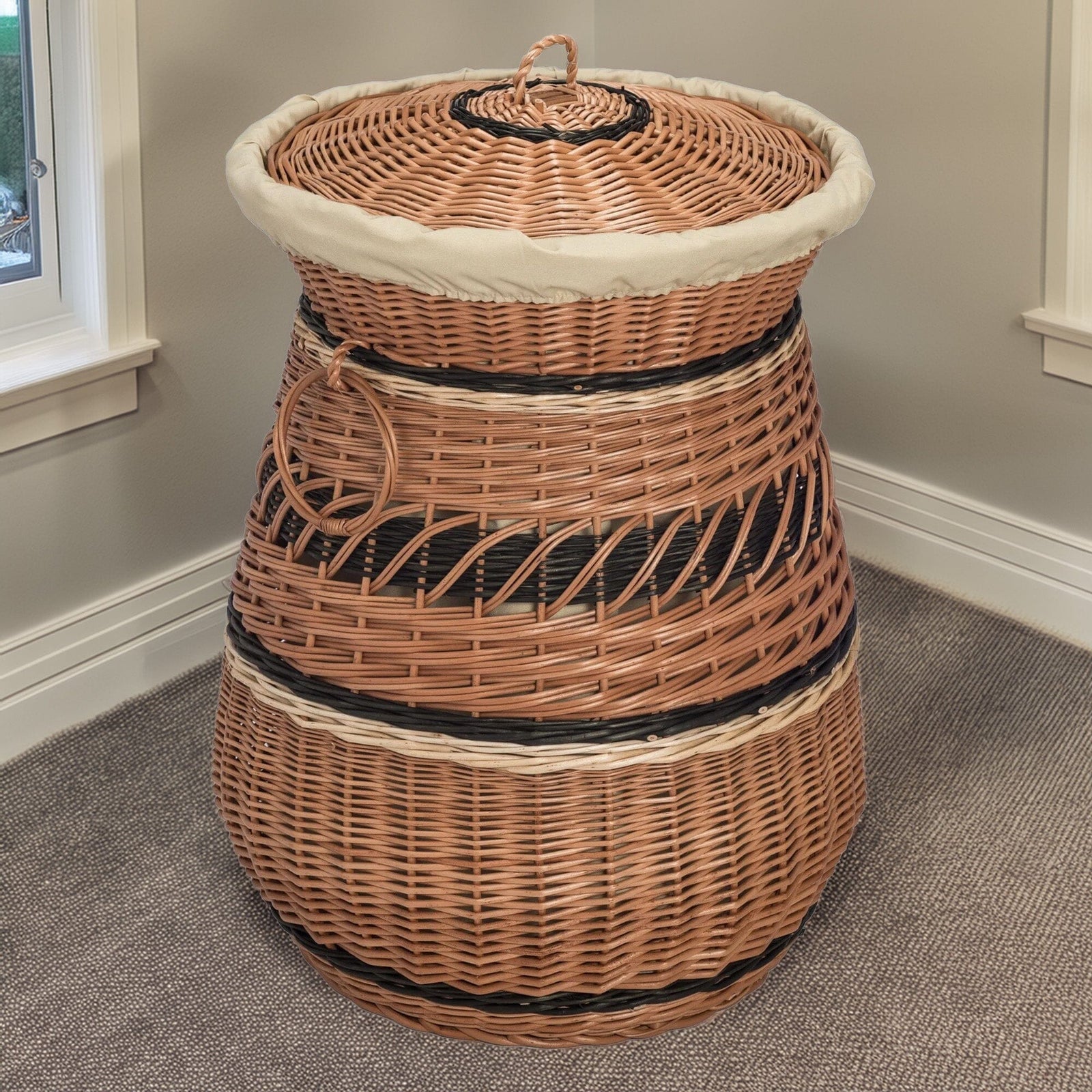 Round Laundry Wicker Basket Lined Home & Garden Prestige Wicker 