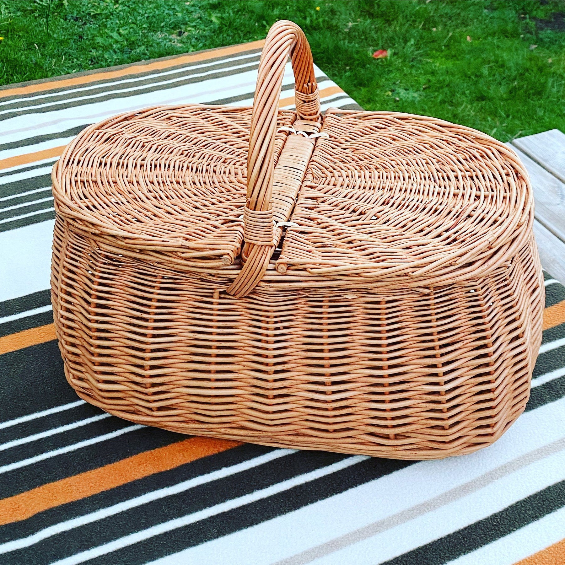 Oval Wicker Picnic Basket- Ollie – Prestige Wicker