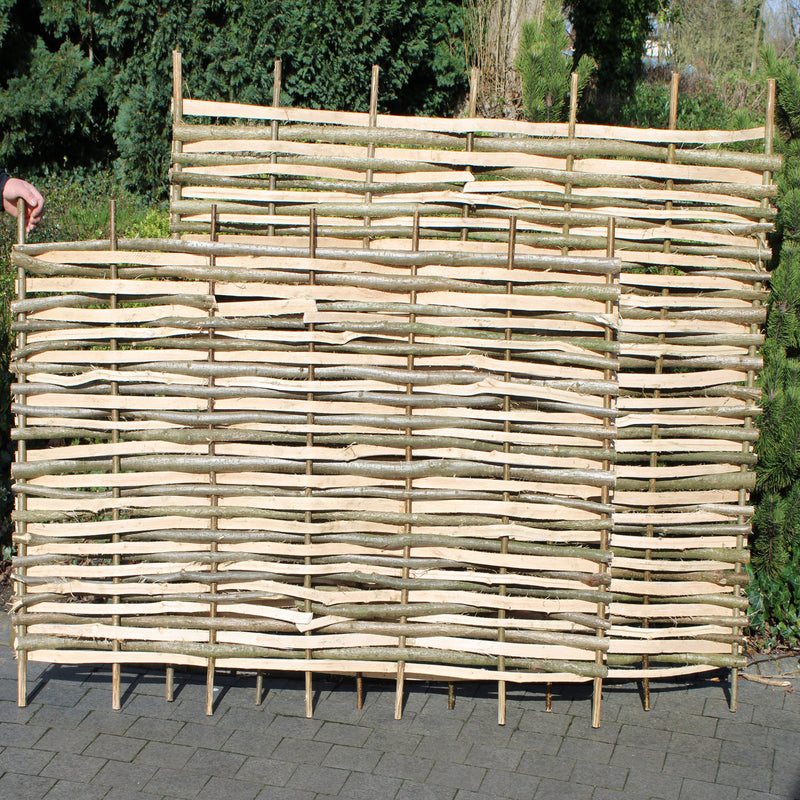 Split Hazel Wood Fence Panel Hurdle 120cm Height HOME AND GARDEN Prestige Wicker 