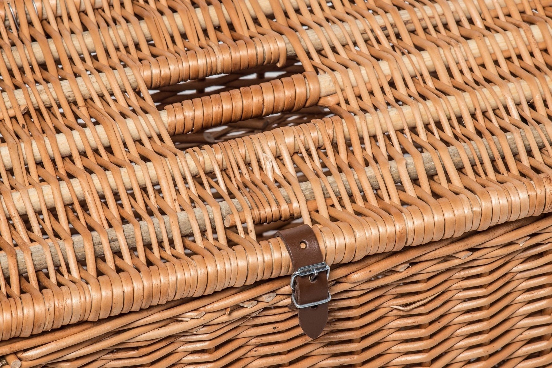 Traditional Wicker Fishing Basket – Prestige Wicker